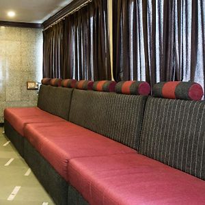 Oyo 2760 Hotel Chanakya